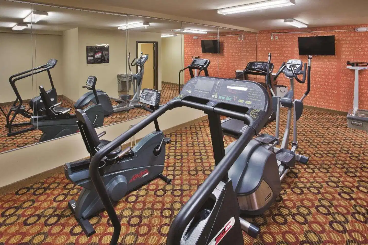 La Quinta Inn & Suites Helena Sport und Entertainment