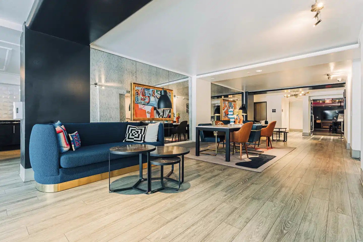 The Montrose at Beverly Hills Lobby