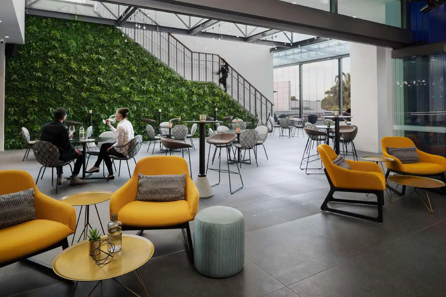 Rydges Campbelltown Bar