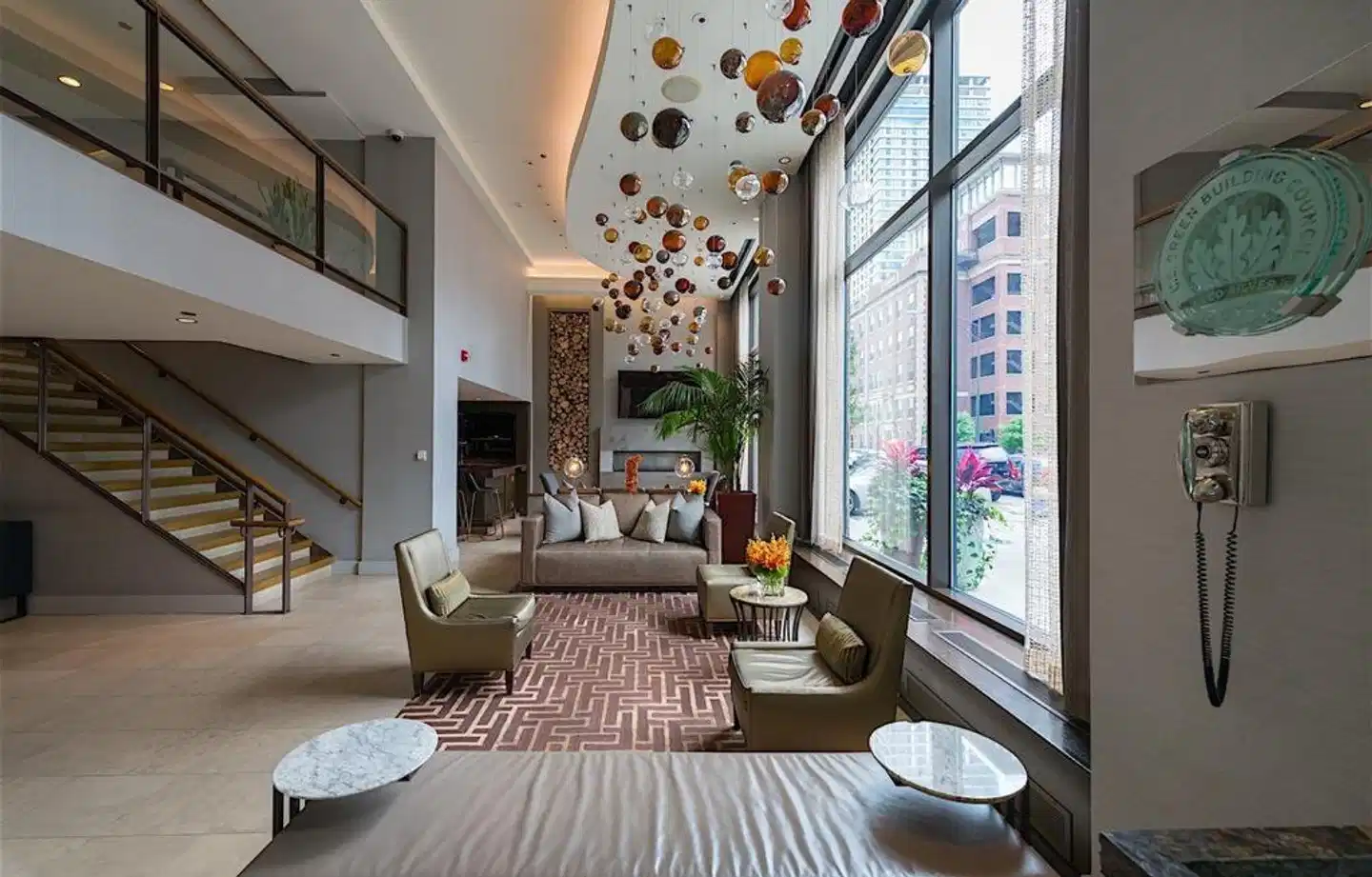 Felix Lobby