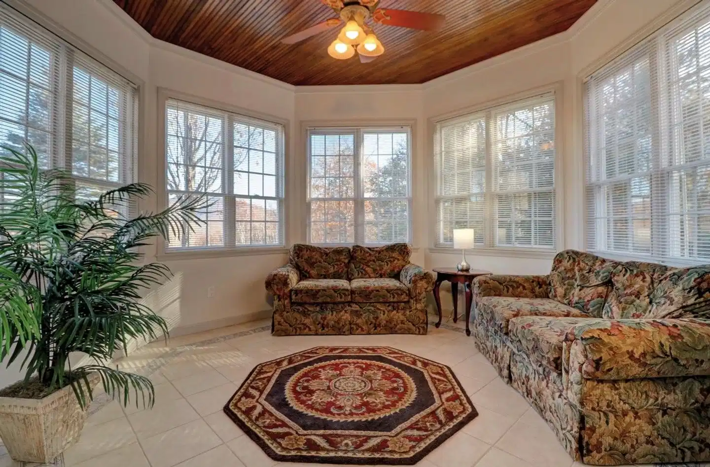 Nordic Village Resort Jackson Lobby