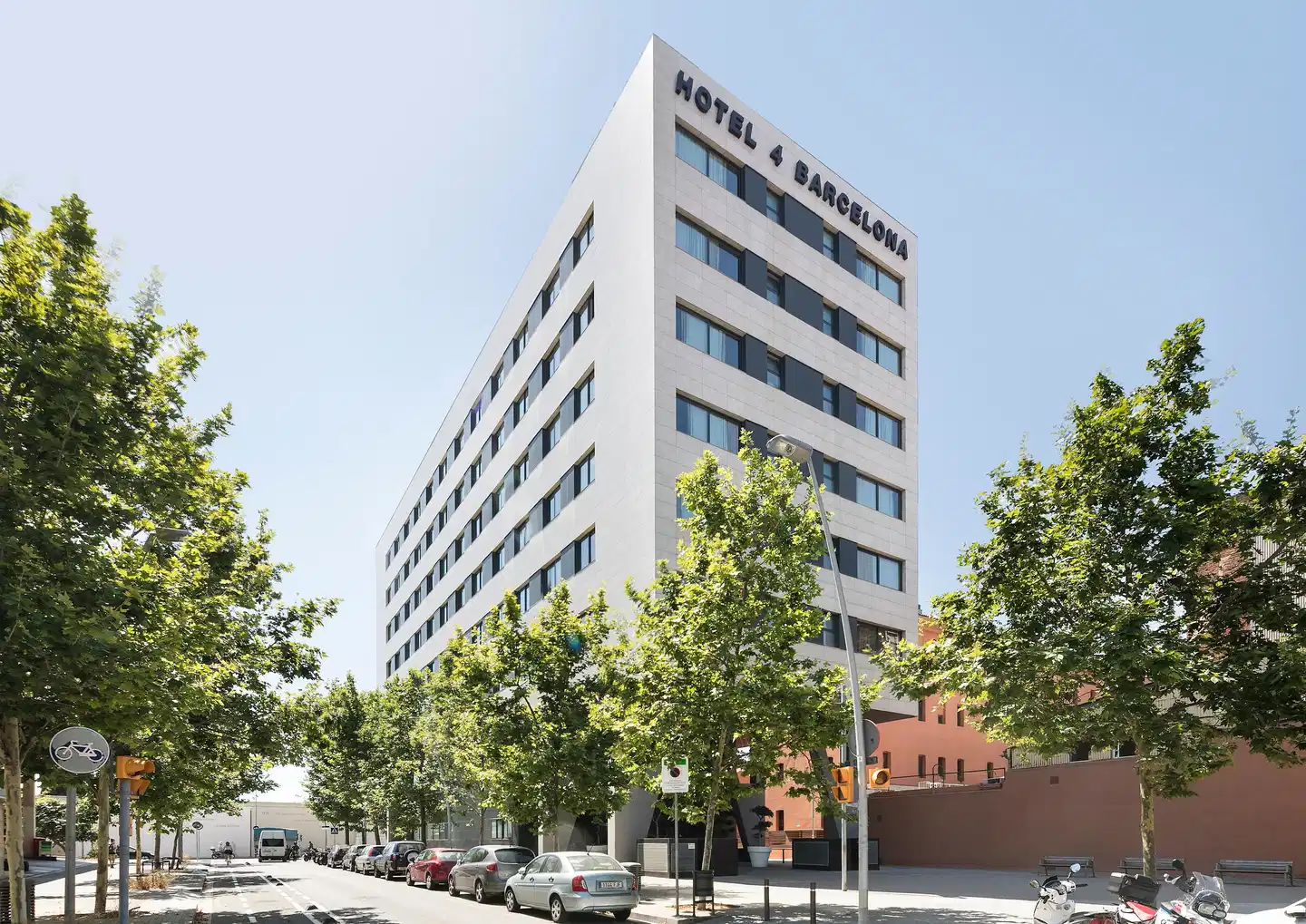 Best 4 Barcelona Aussenansicht