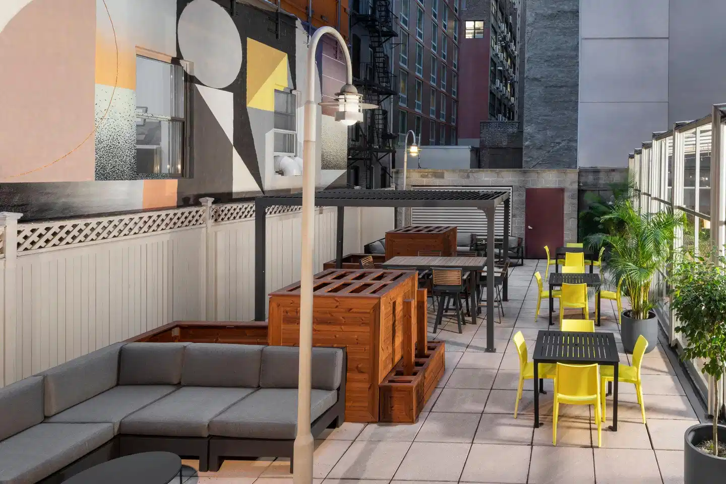 voco Times Square South, New York Terrasse