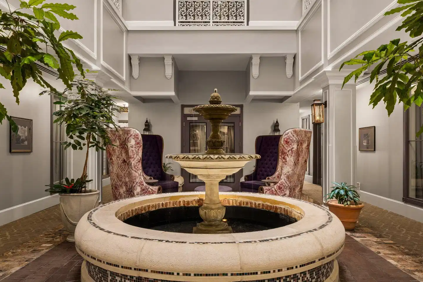 Wyndham La Belle Maison Lobby