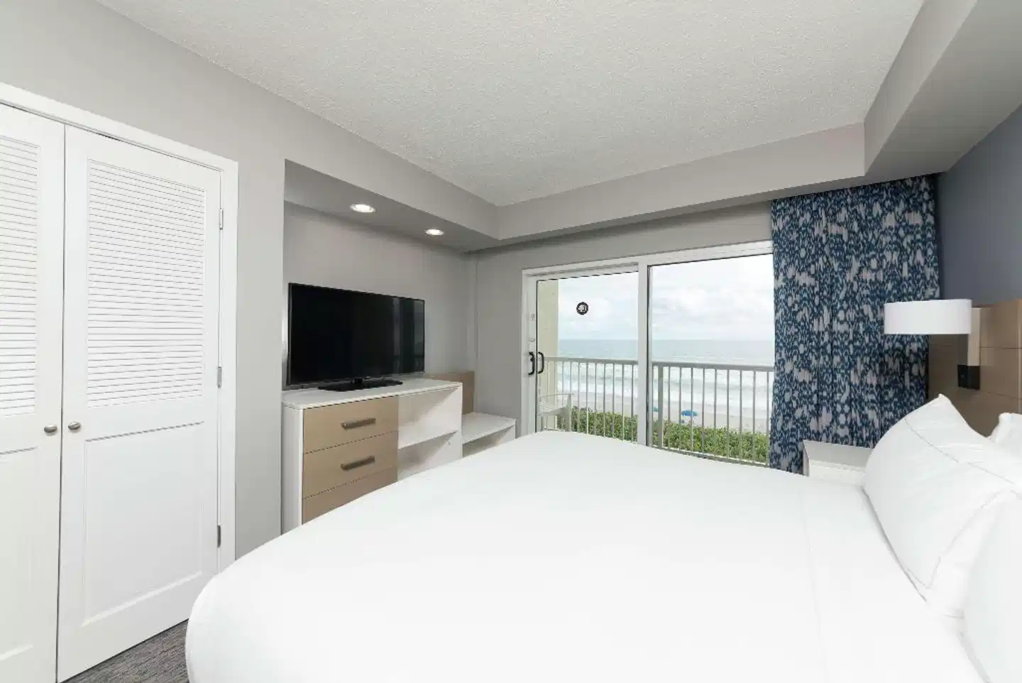 DoubleTree Suites by Hilton Melbourne Beach Oceanfront Wohnbeispiel