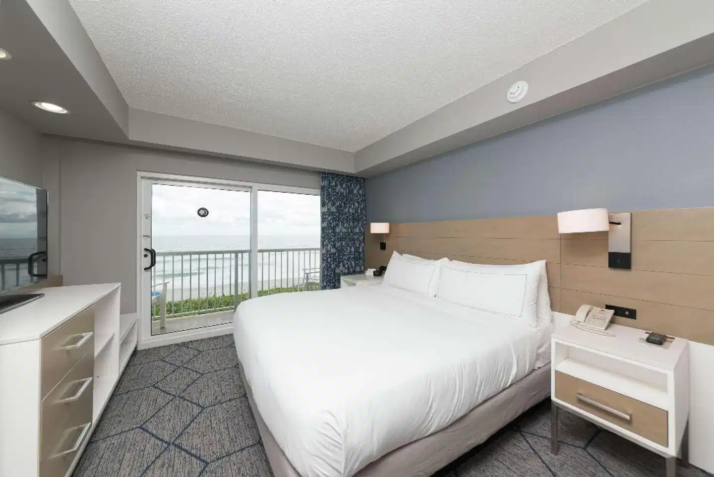 DoubleTree Suites by Hilton Melbourne Beach Oceanfront Wohnbeispiel
