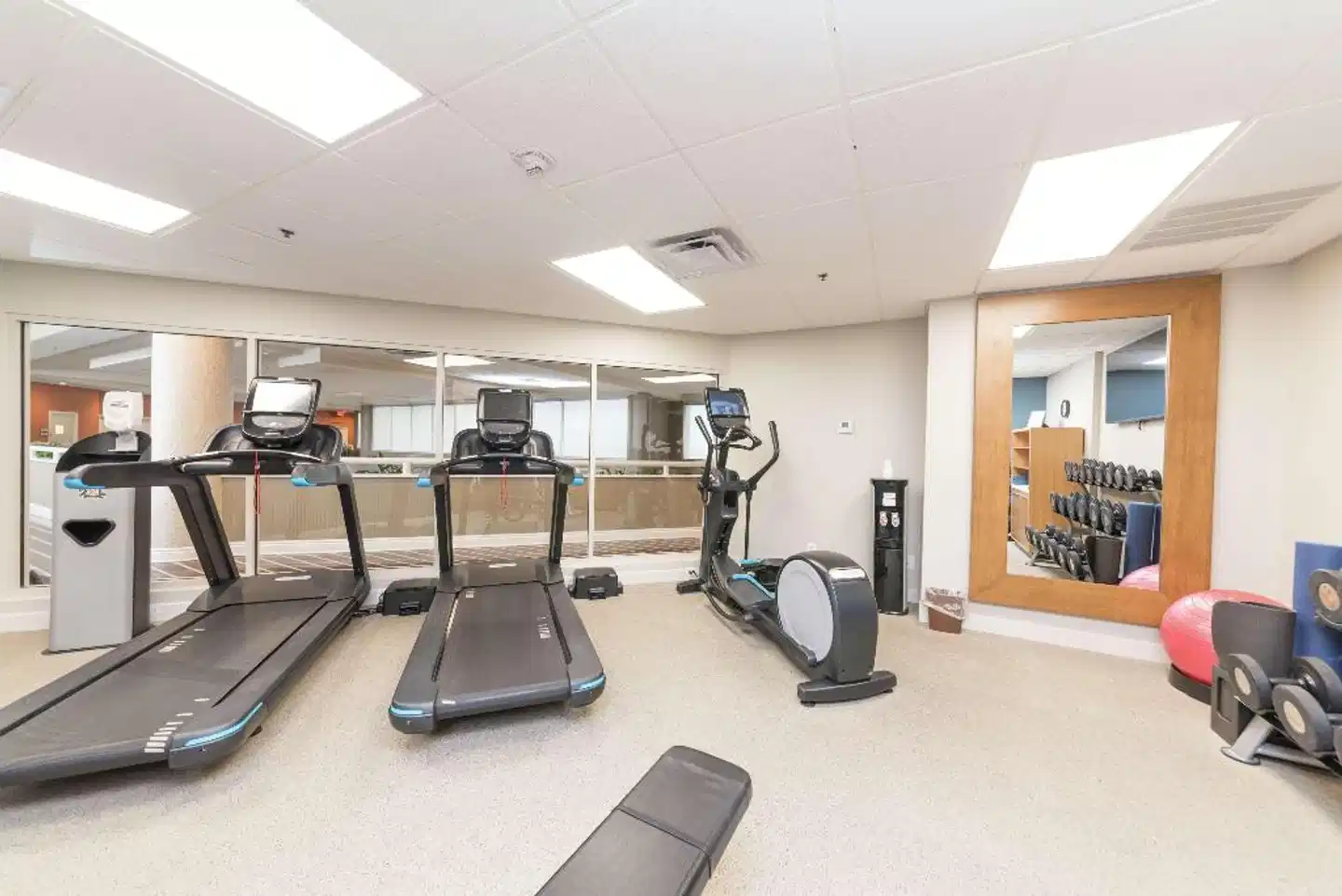 DoubleTree Suites by Hilton Melbourne Beach Oceanfront Sport und Entertainment