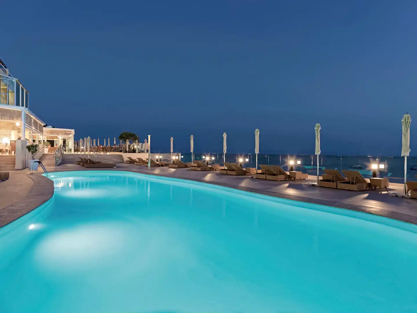 XQ El Palacete Pool