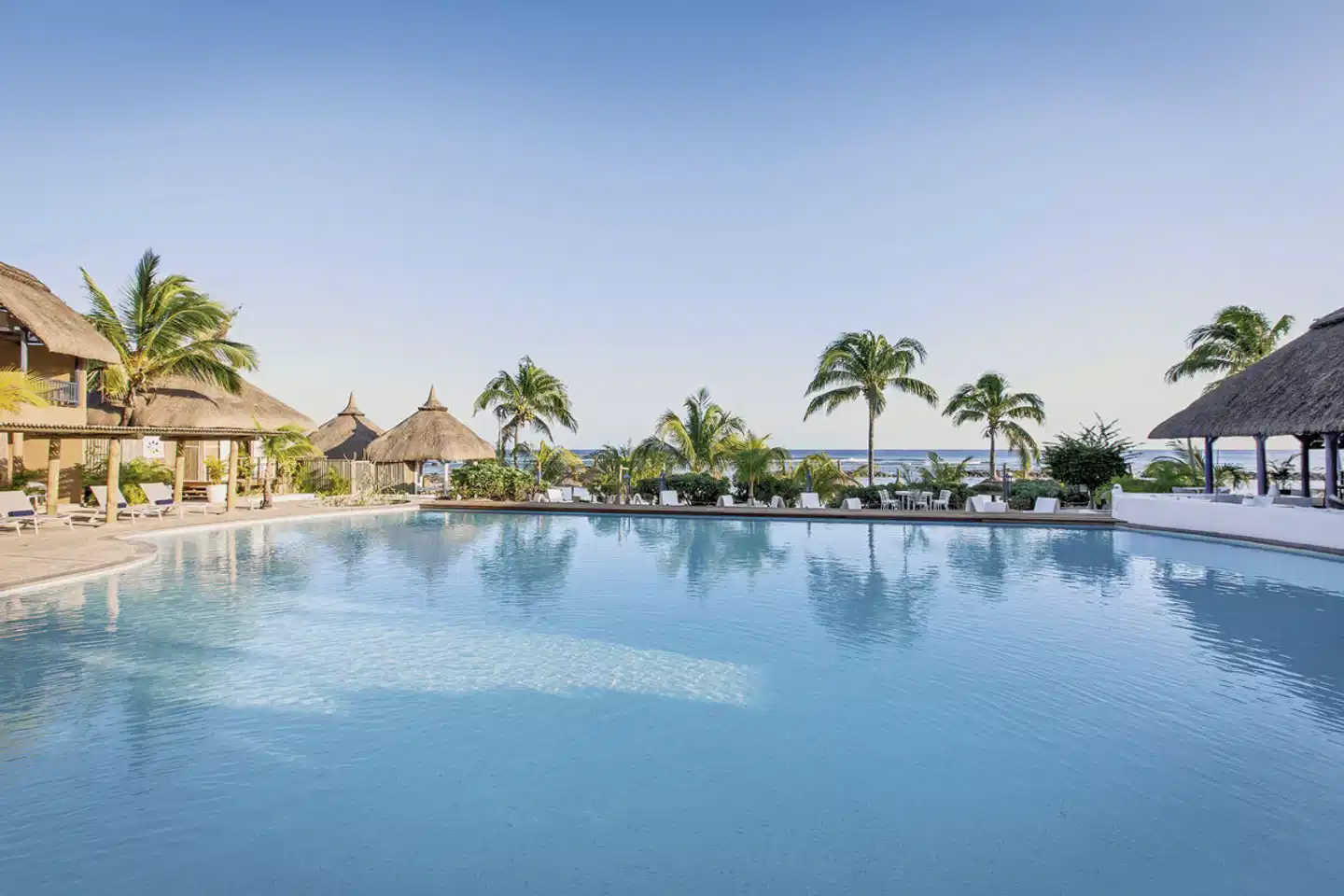 Veranda Pointe aux Biches Pool