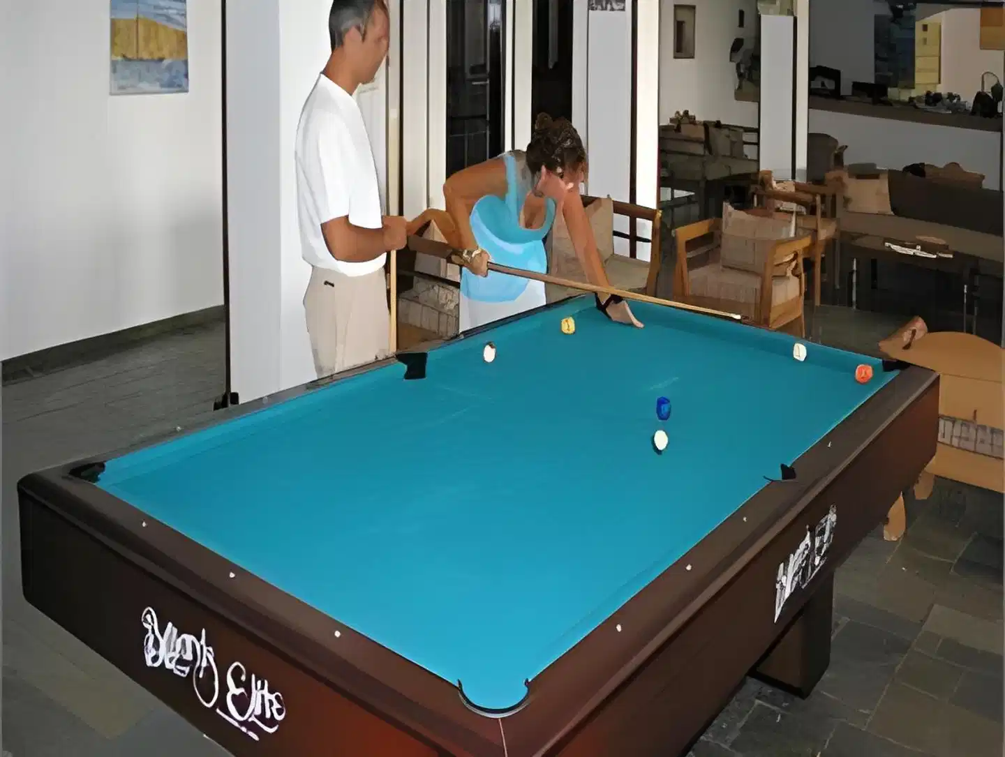 Rivari Santorini Hotel Hallenbad