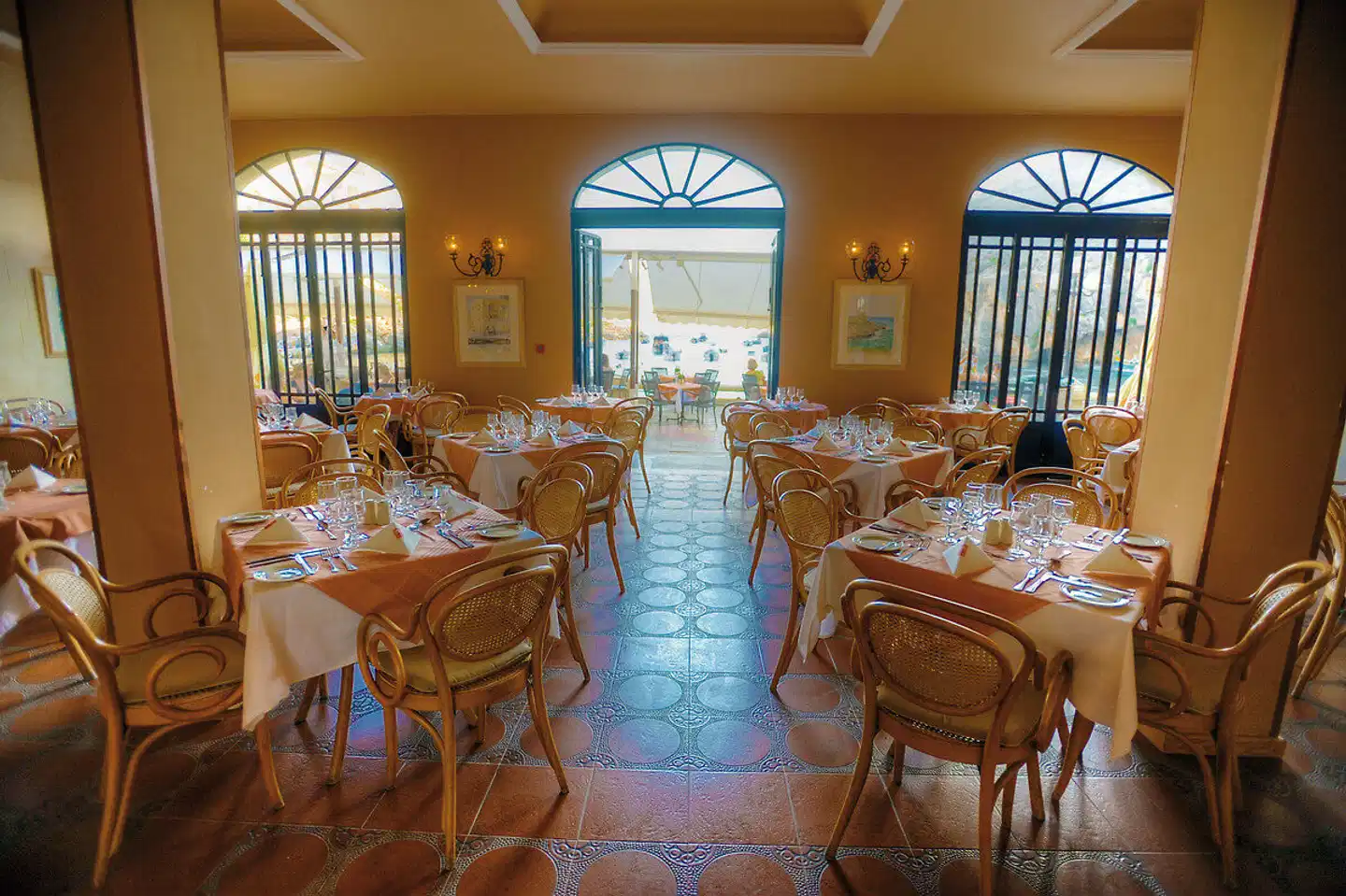 Saint Patrick's Hotel Restaurant