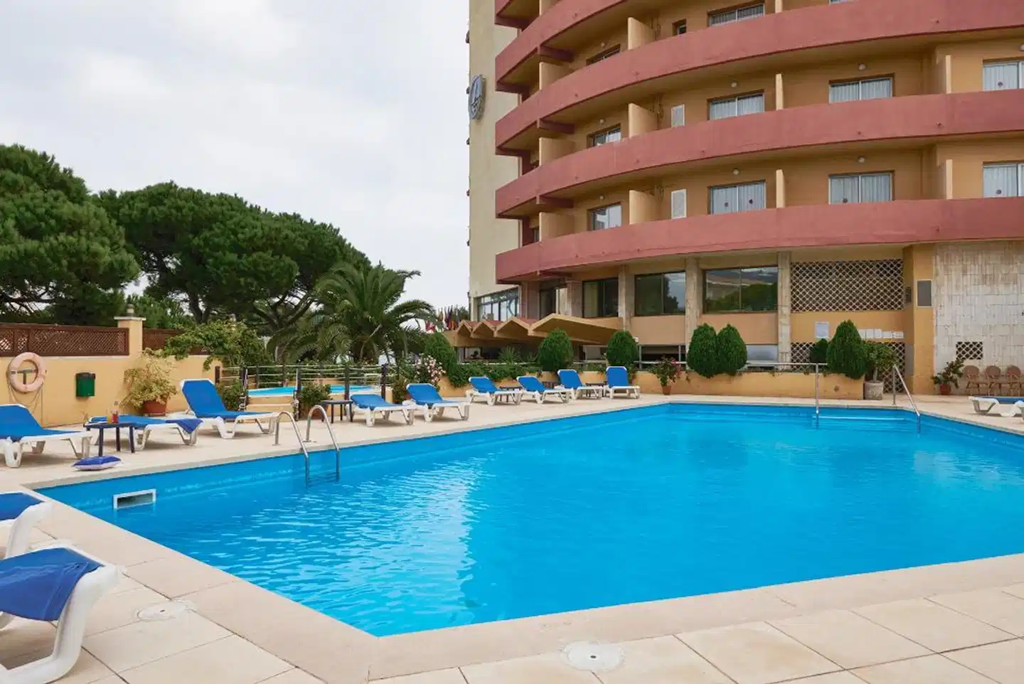 Hotel Aromar Pool