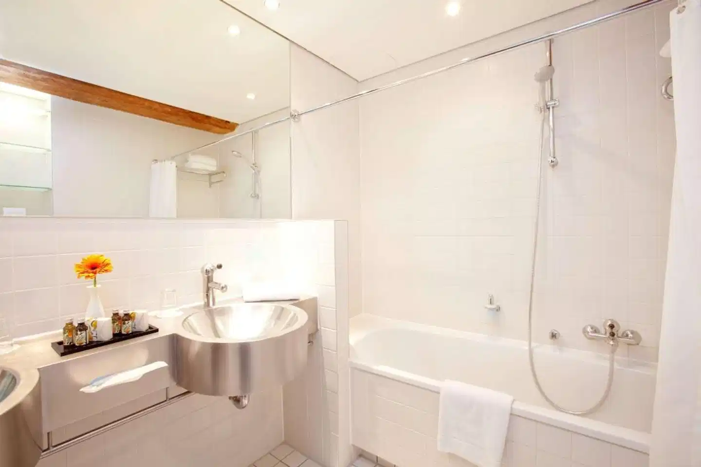 Hotel am Havelufer Potsdam Badezimmer