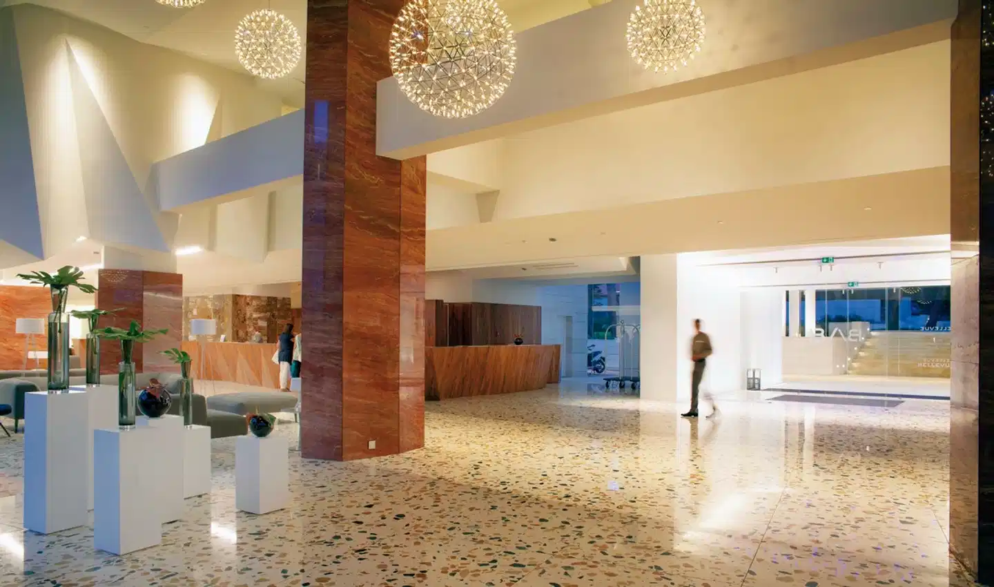 Bellevue Lobby
