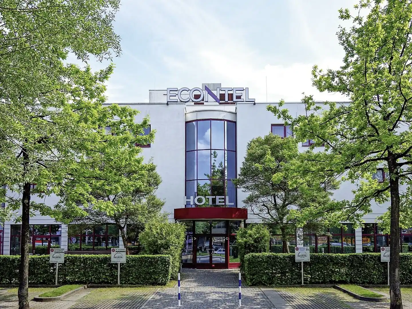 AMBER ECONTEL München Aussenansicht