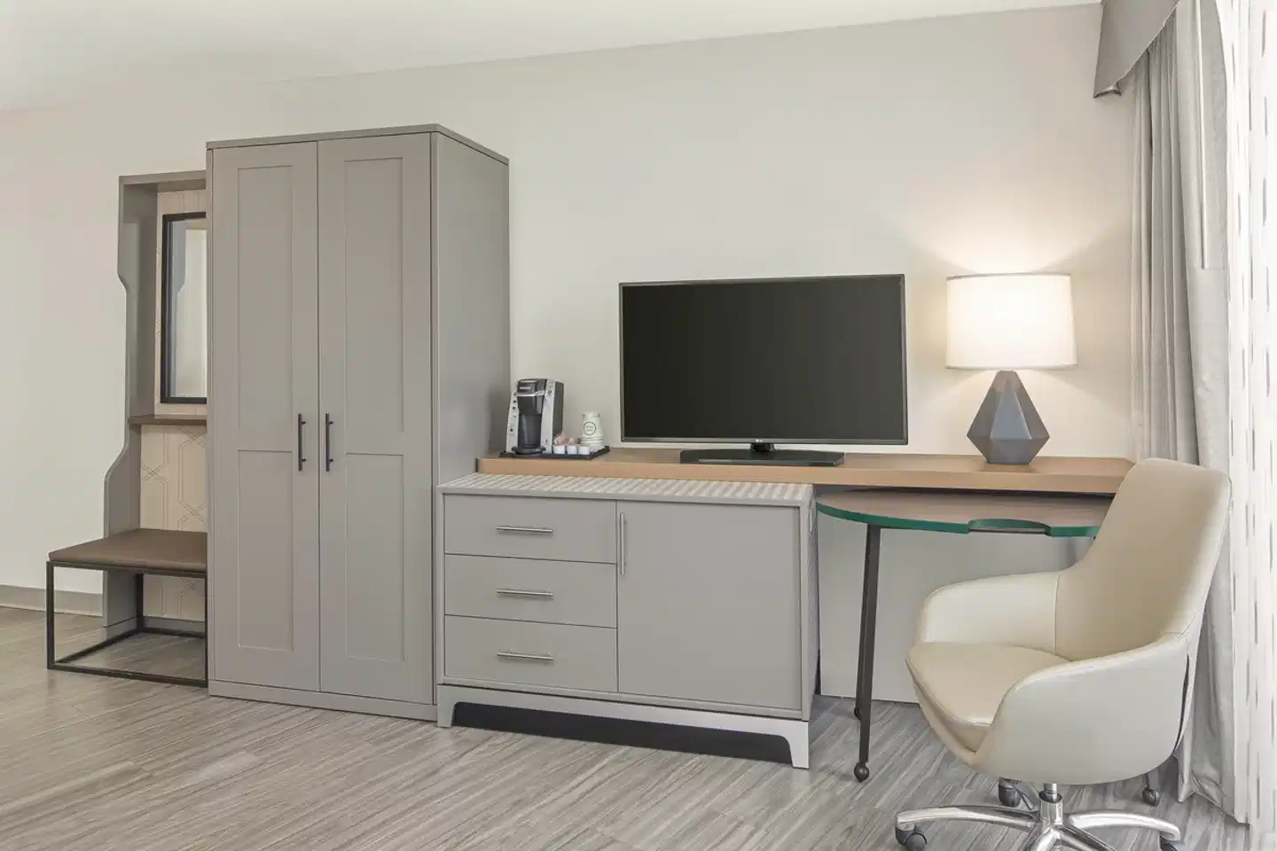 Holiday Inn Riverview Wohnbeispiel