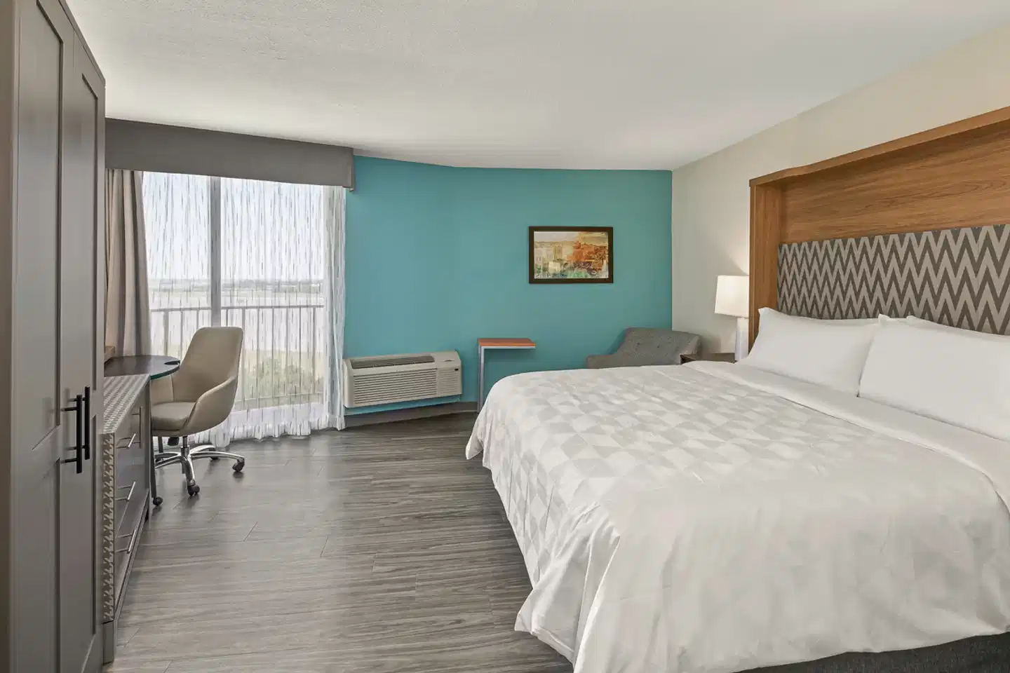 Holiday Inn Riverview Wohnbeispiel