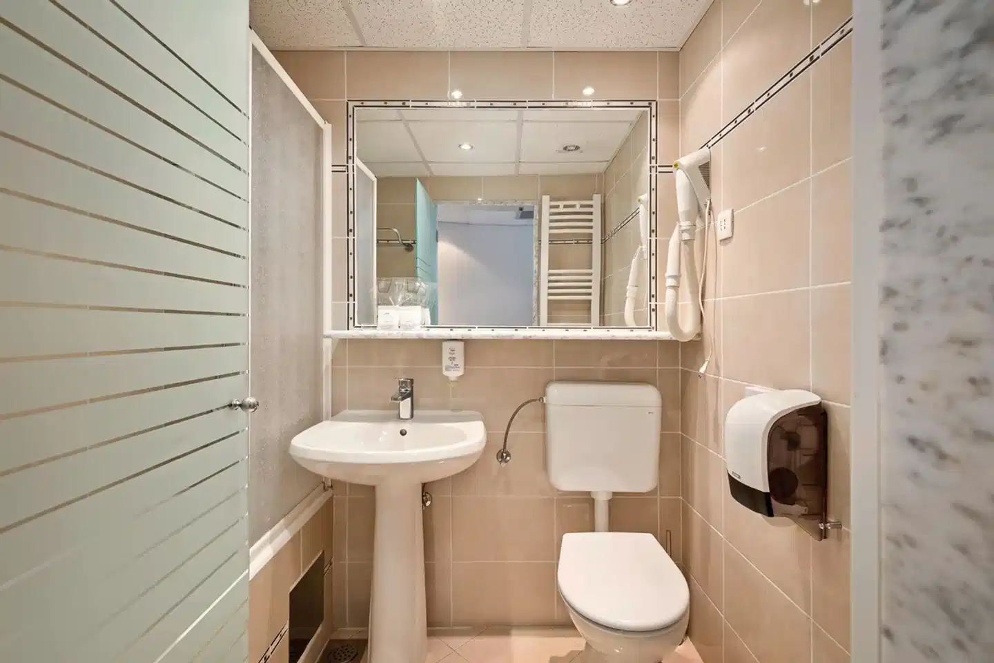 Narcis BATHROOM