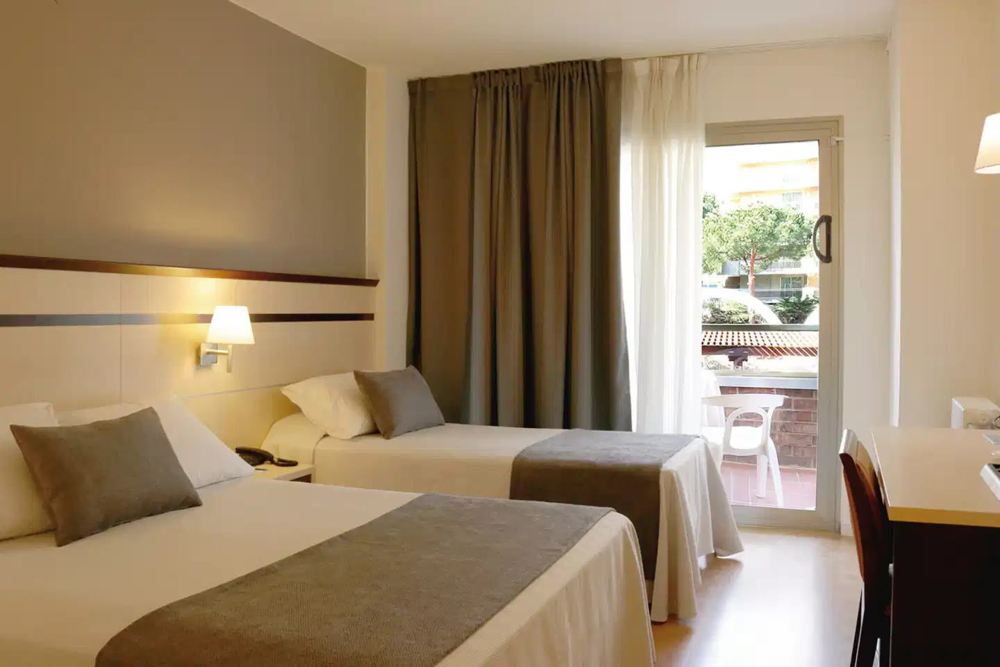 Golden Port Salou & Spa Wohnbeispiel