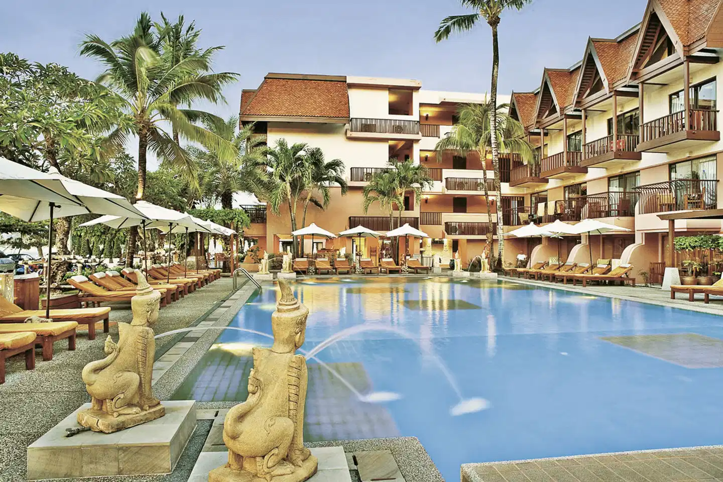 Seaview Patong Hotel Pool