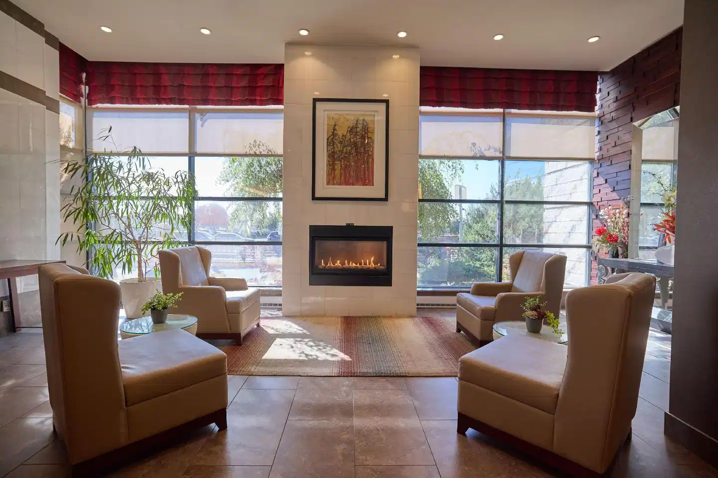 Ruby Foo's Lobby