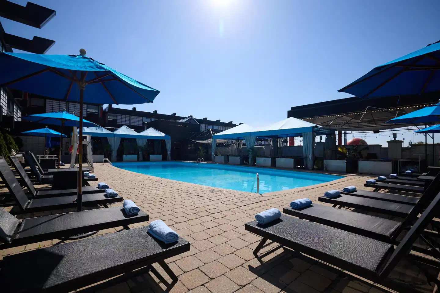 Ruby Foo's Pool