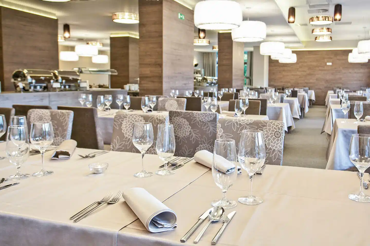 Astoria Restaurant