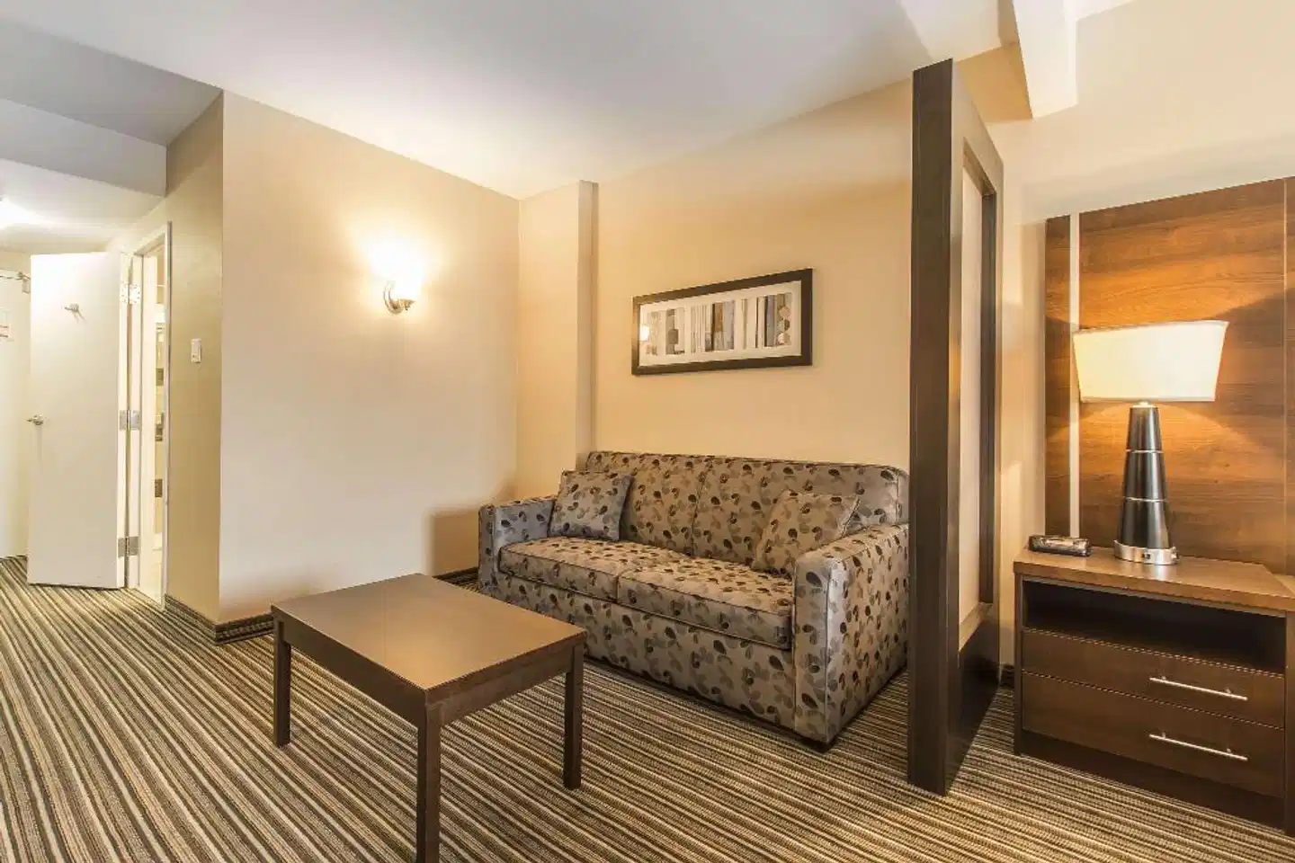 Comfort Suites Downtown Wohnbeispiel