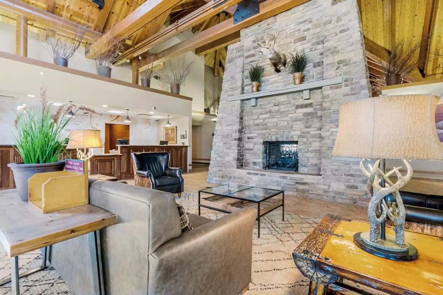 Best Western Plus Bryce Canyon Grand Hotel Lobby