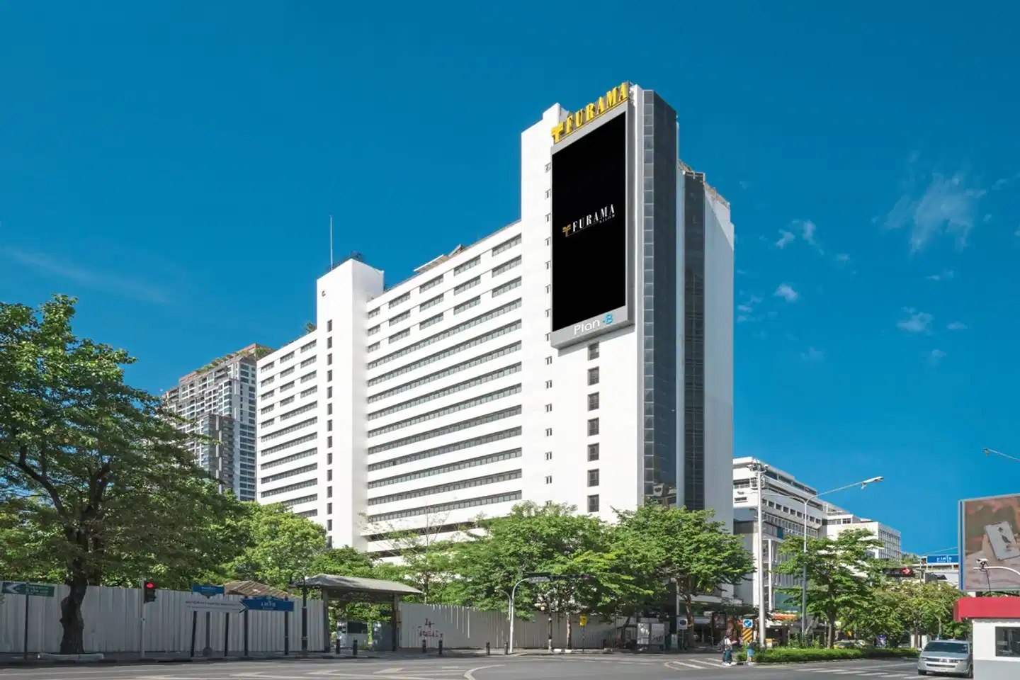 Furama Silom Bangkok Aussenansicht