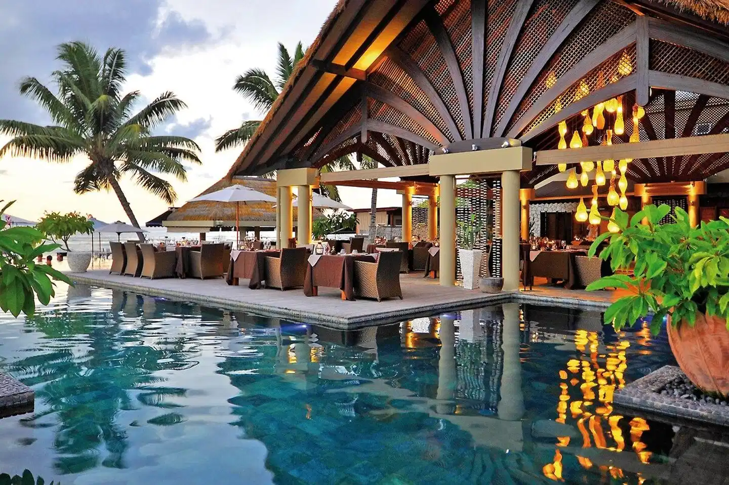 Le Domaine de l'Orangeraie Pool