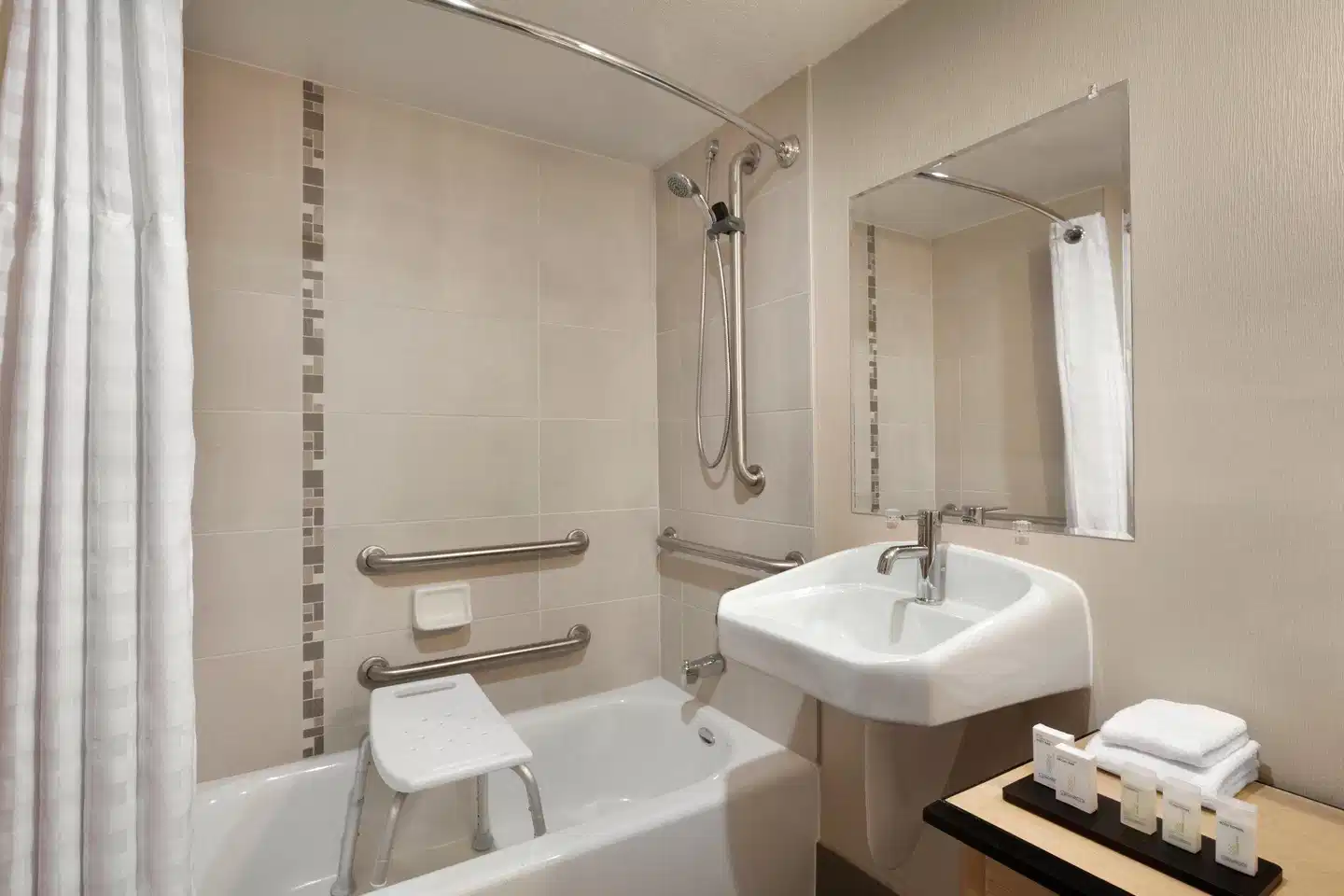 Embassy Suites by Hilton Convention Center Las Vegas Badezimmer