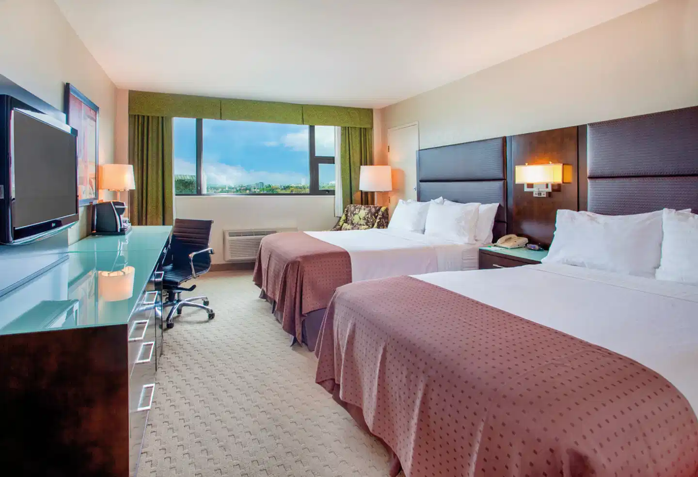 Holiday Inn Vancouver Centre Broadway Wohnbeispiel