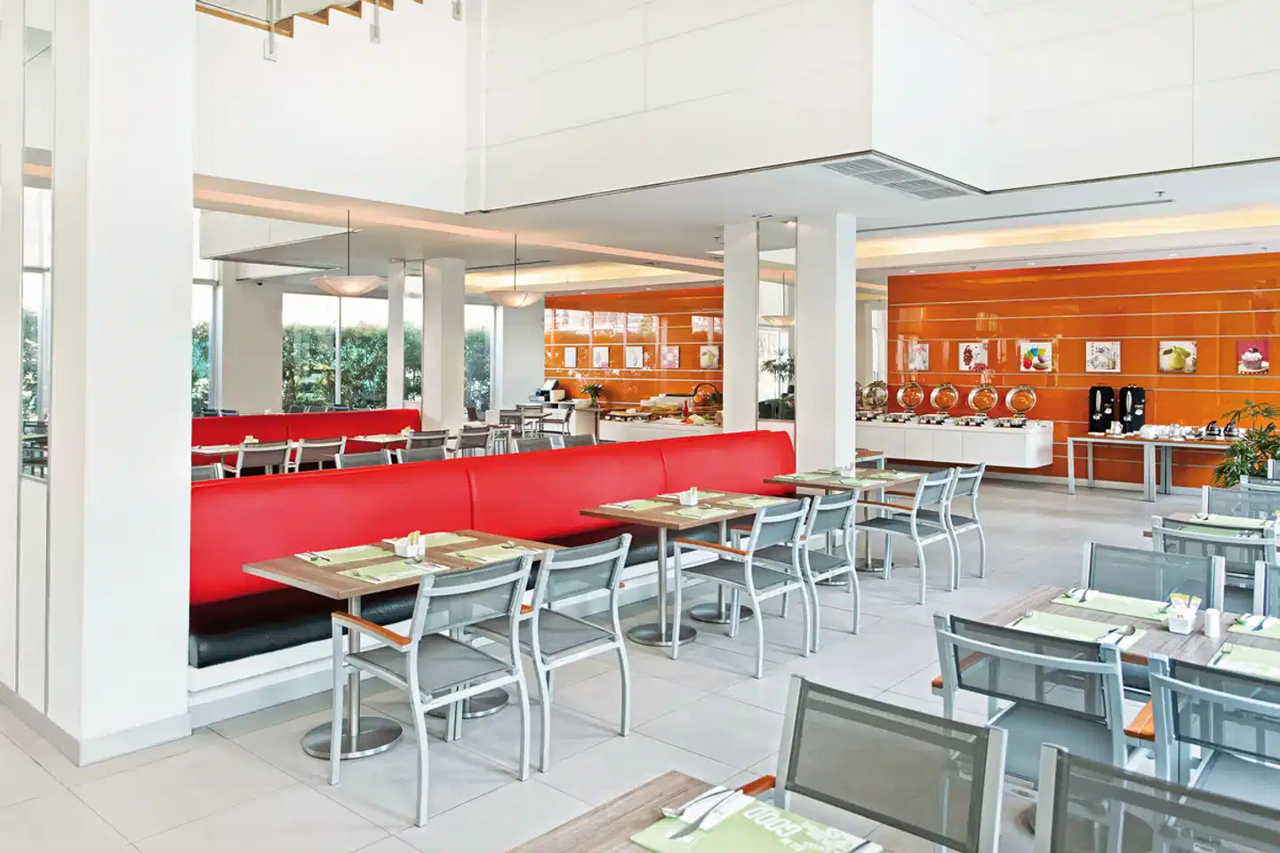 Ibis Pattaya Bar