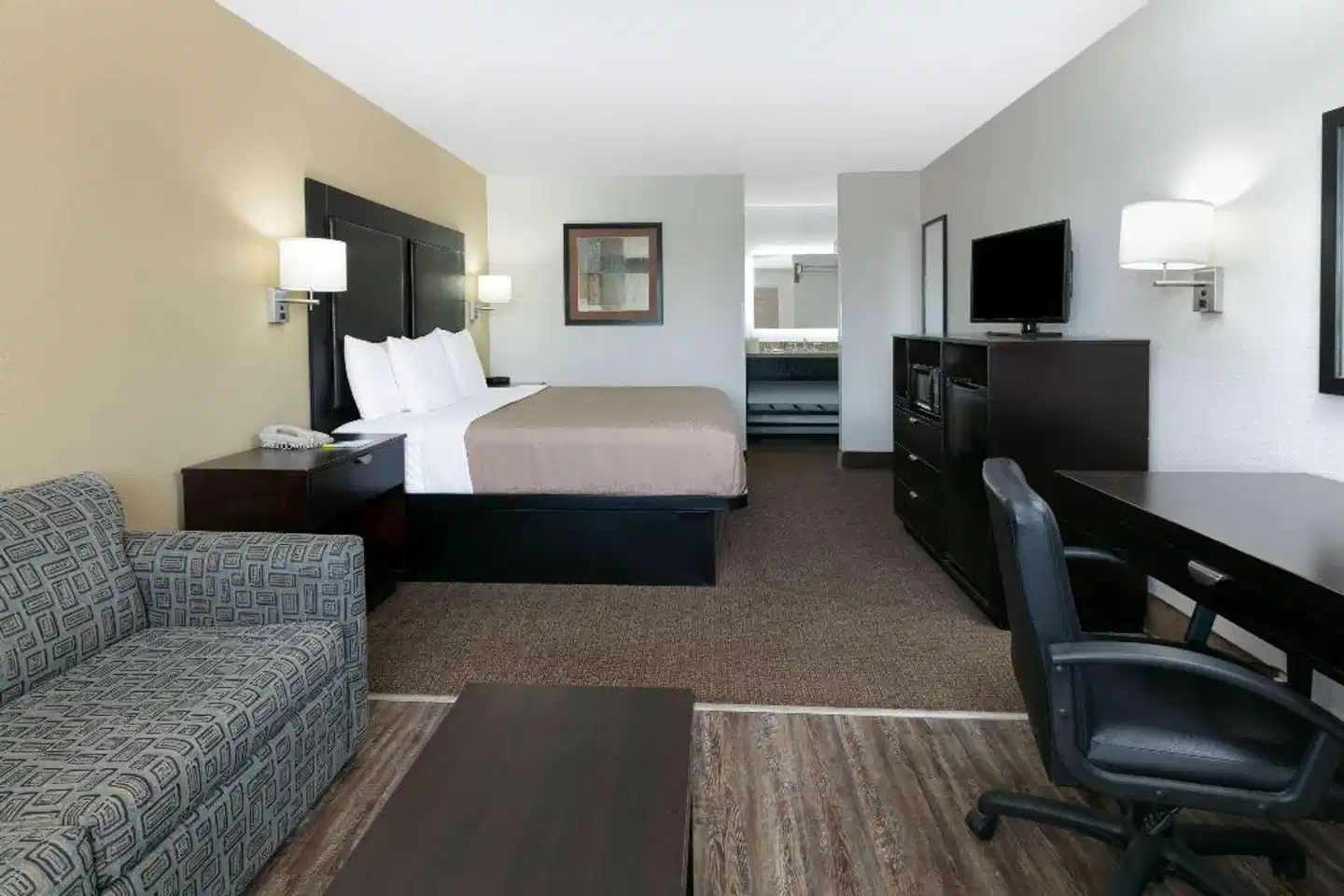 Days Inn by Wyndham Granbury Wohnbeispiel