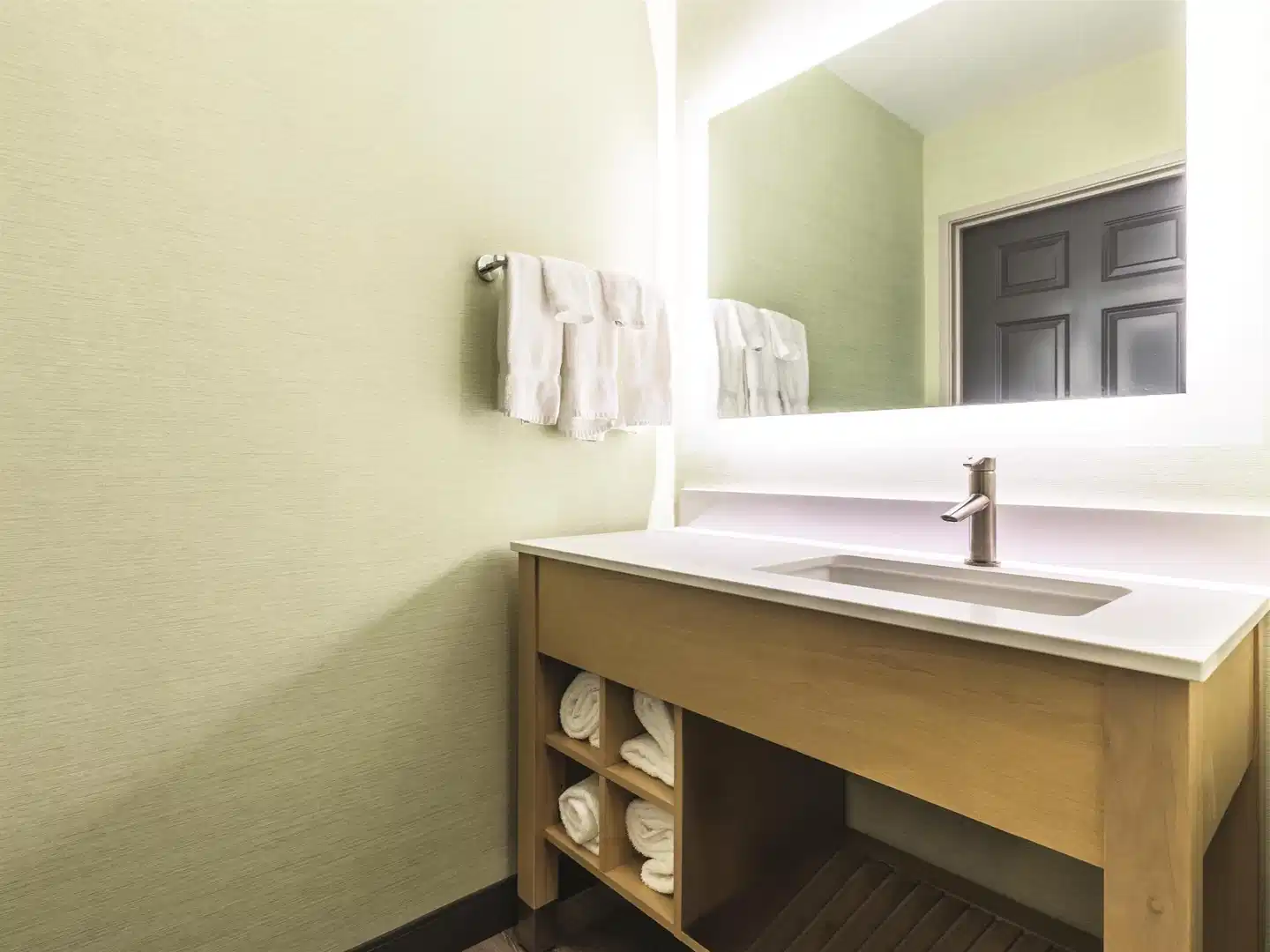 La Quinta Inn & Suites New Orleans Downtown Badezimmer