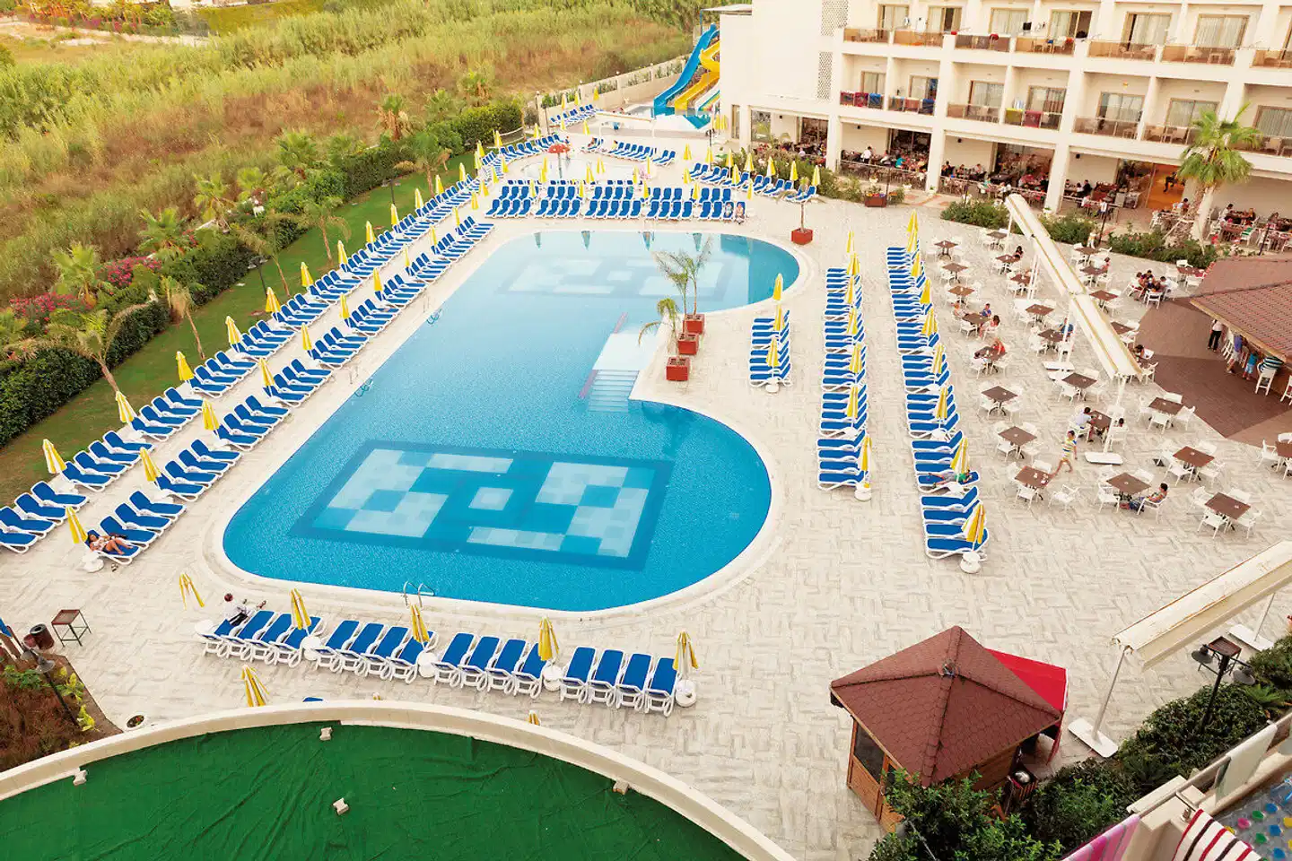 Seher Sun Palace Pool