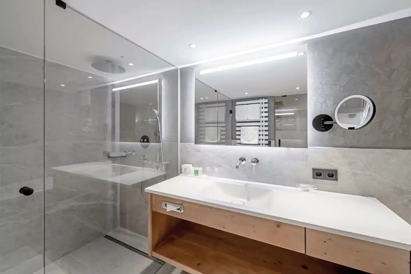 Austria Gourmet & Wine Hotel Badezimmer