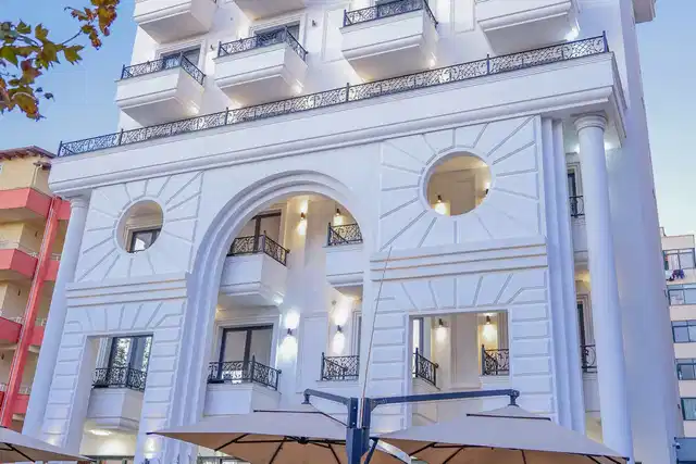 Lubjana Hotel Lobby