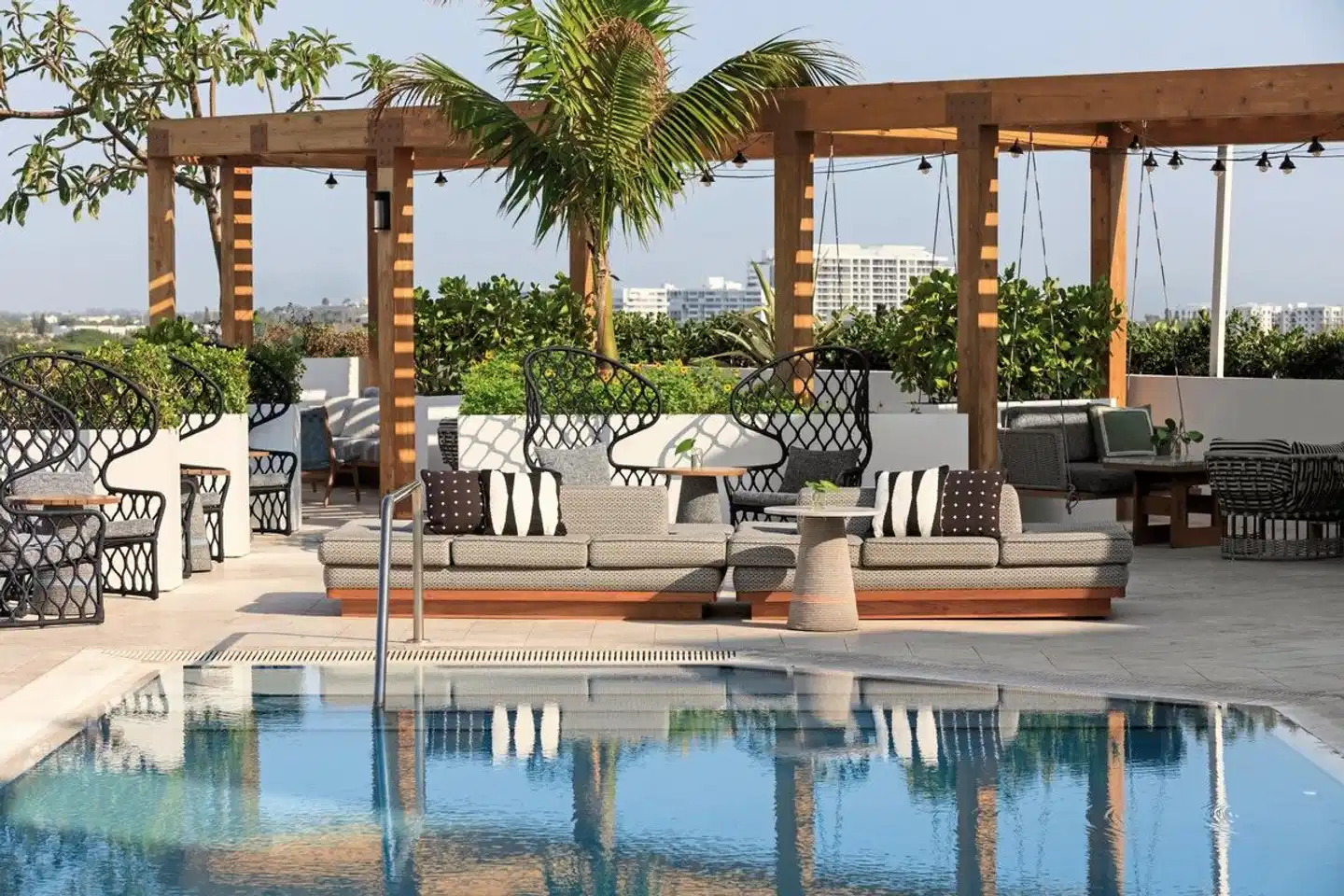 Kimpton Shorebreak Fort Lauderdale Pool