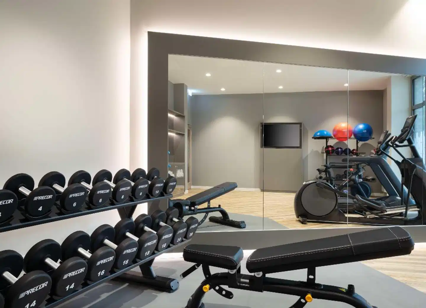 Hampton By Hilton Celle Sport und Entertainment