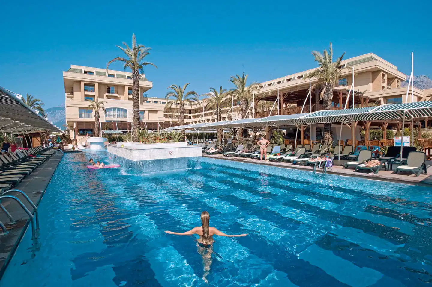 Crystal Deluxe Pool