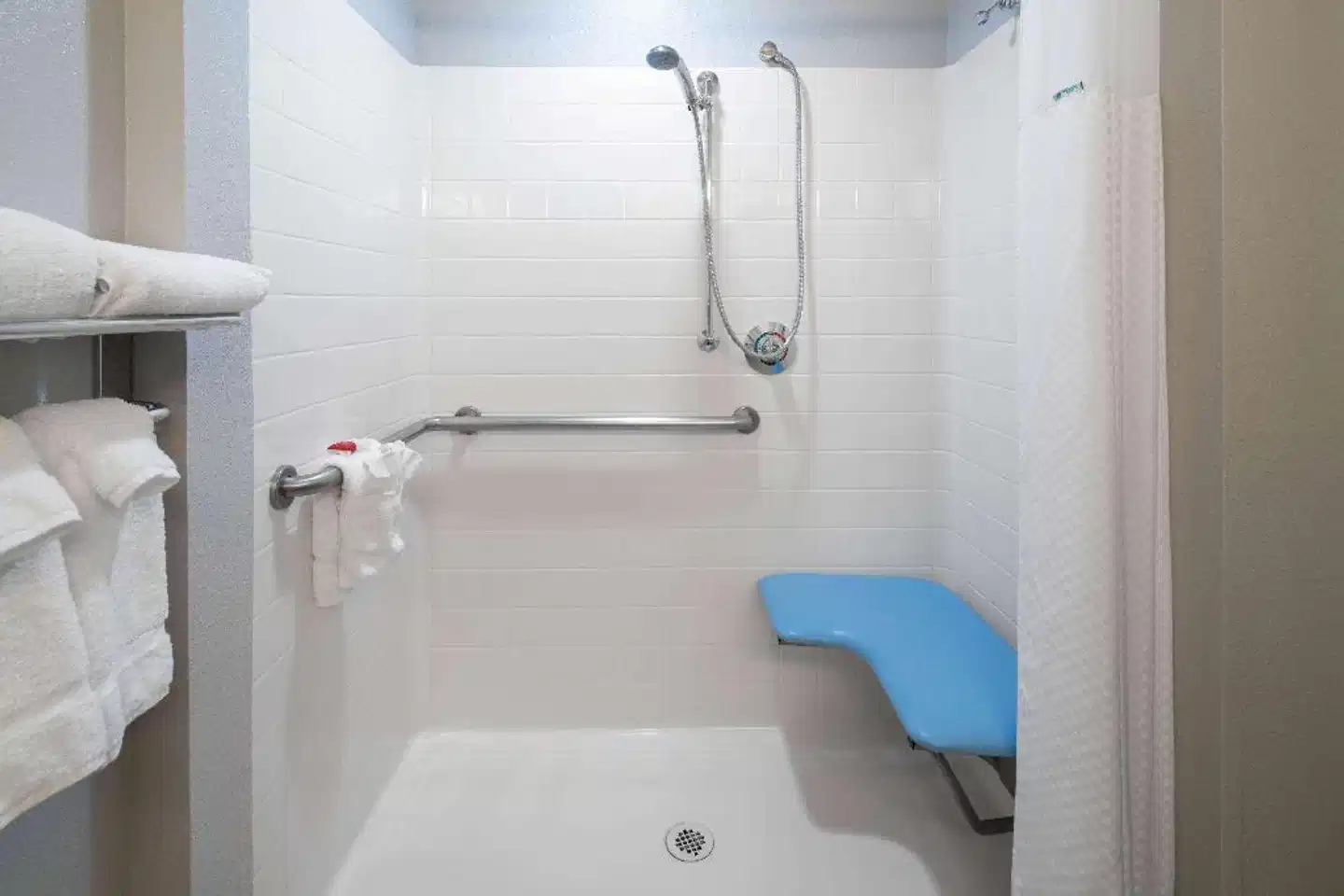 Baymont by Wyndham Las Vegas South Strip Badezimmer