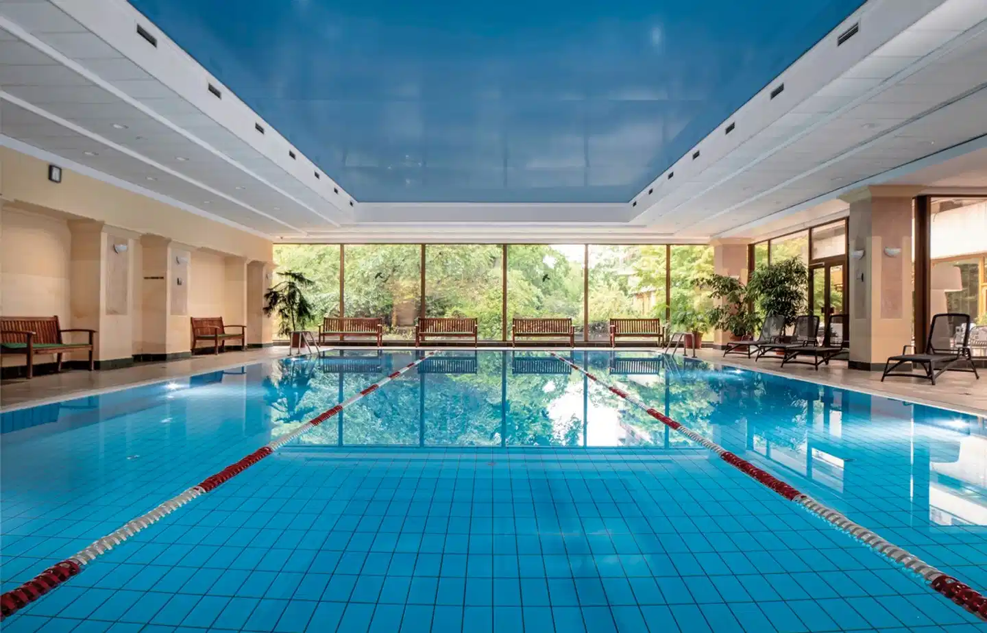 Ensana Thermal Margaret Island Health Spa Hotel & Ensana Grand Margaret Island Health Spa Hotel Hallenbad