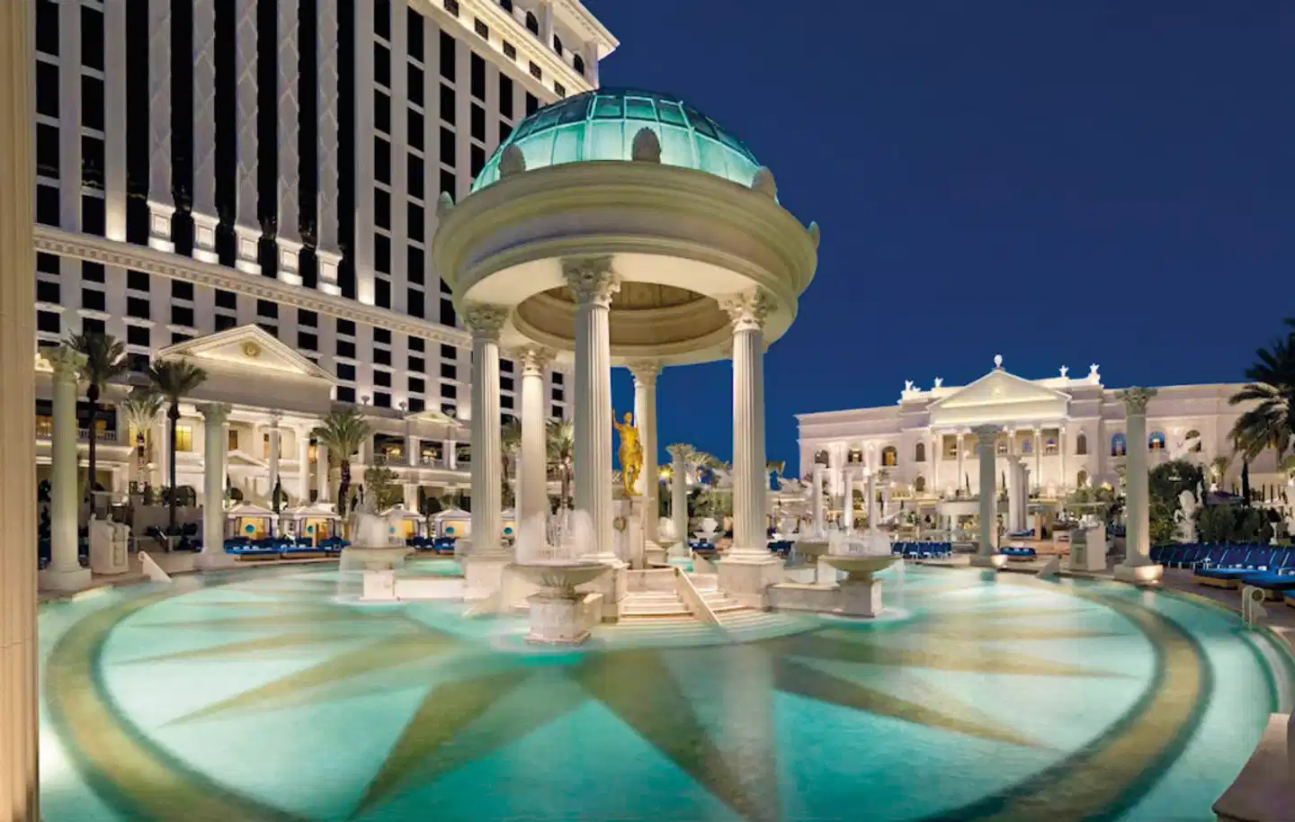 Nobu Hotel at Caesars Palace Pool