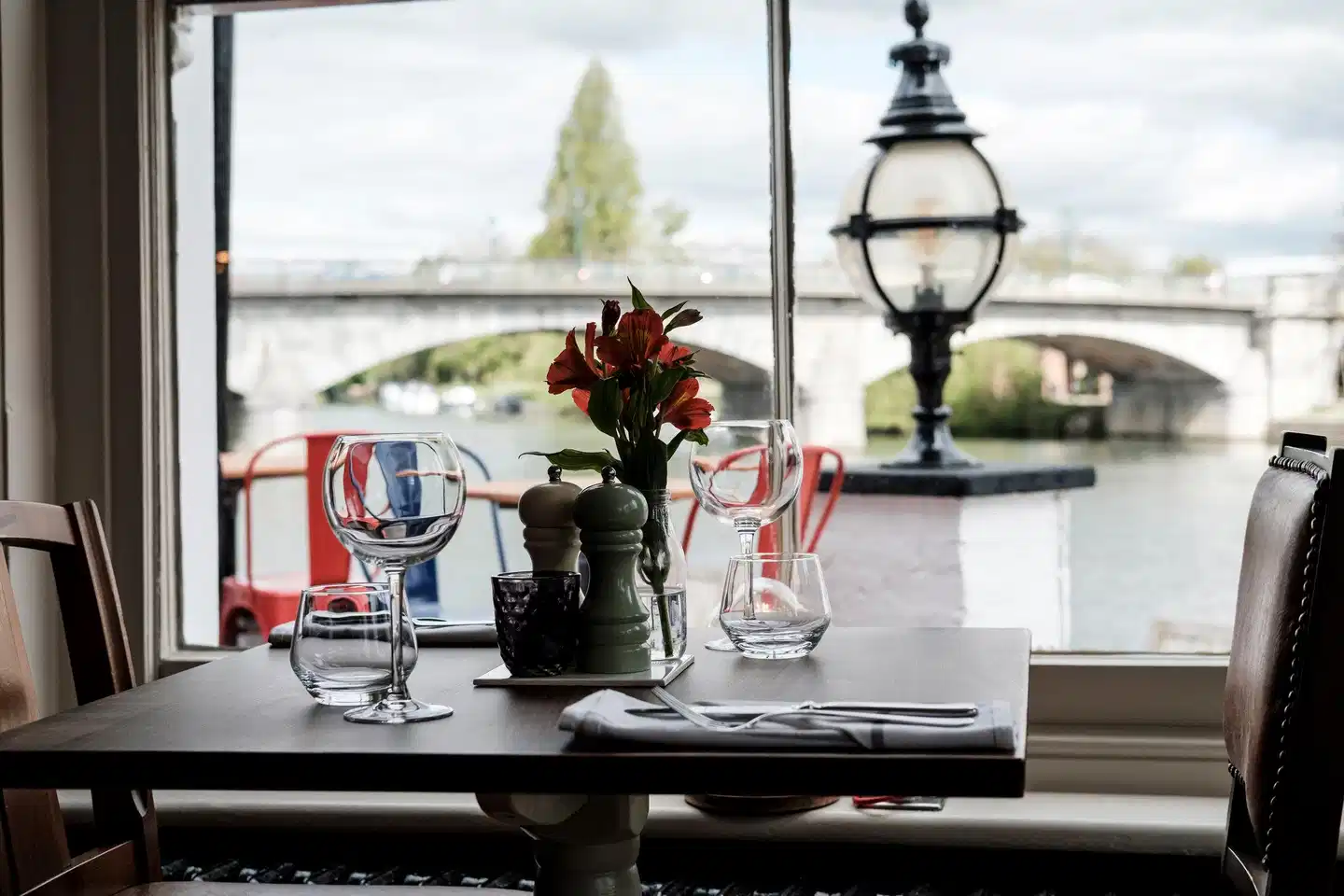 The Swan Hotel Staines Sport und Entertainment