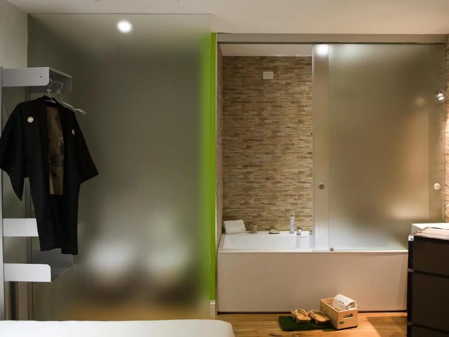 iRooms Forum & Colosseum Badezimmer