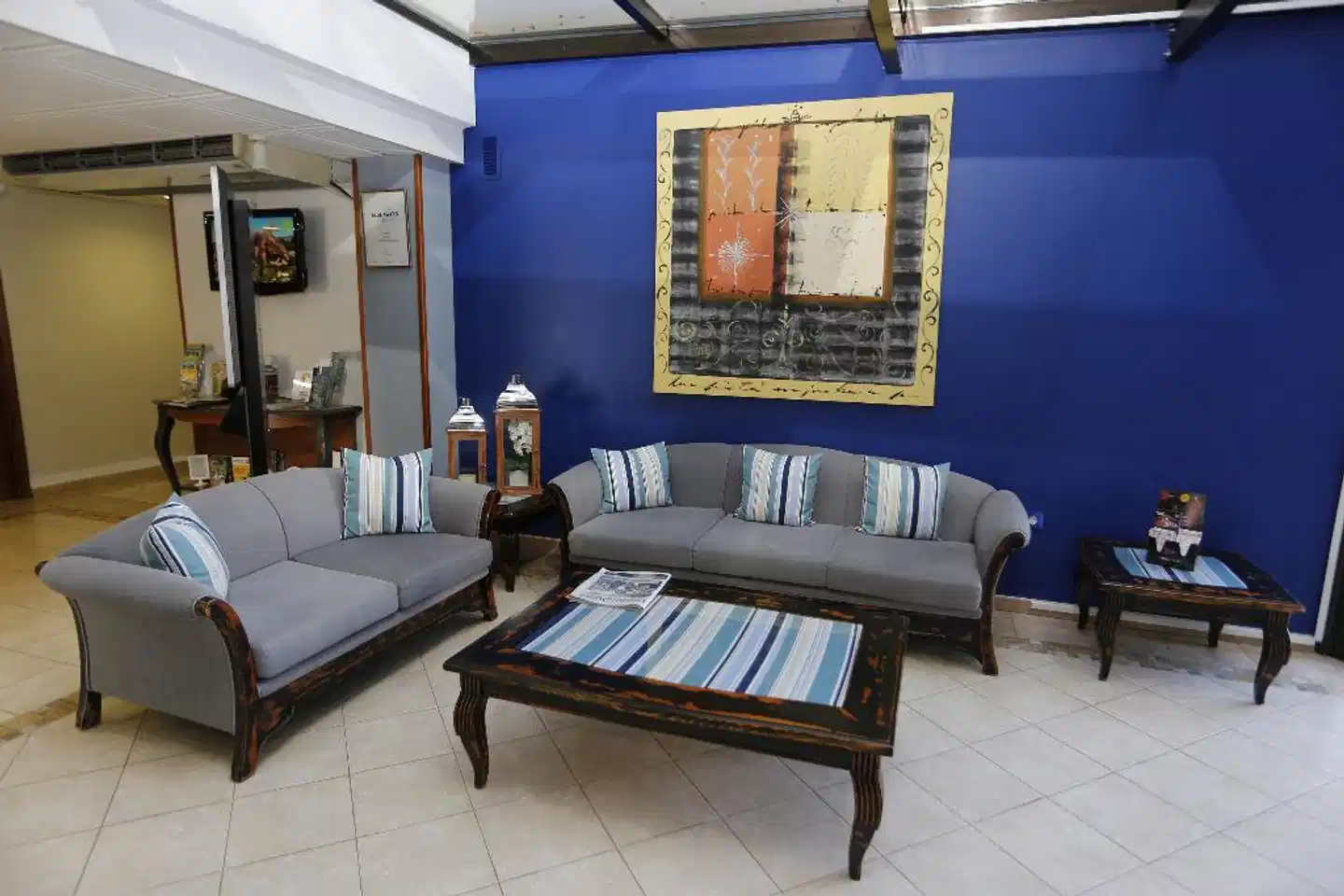 Apartamentos Andorra Lobby