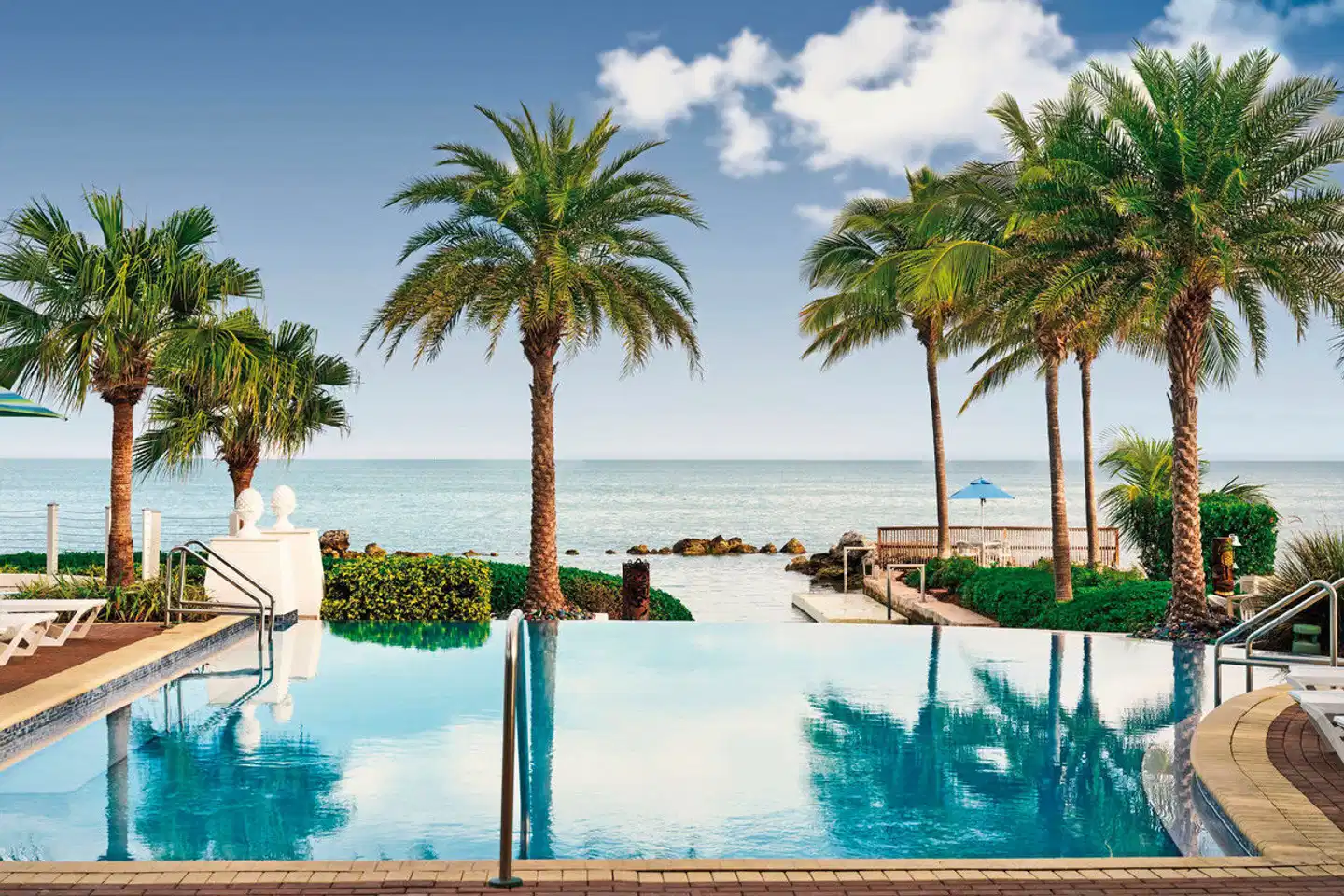Courtyard Faro Blanco Pool