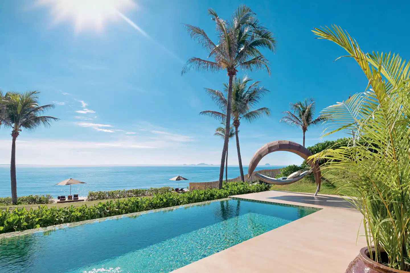 Fusion Resort Cam Ranh Pool
